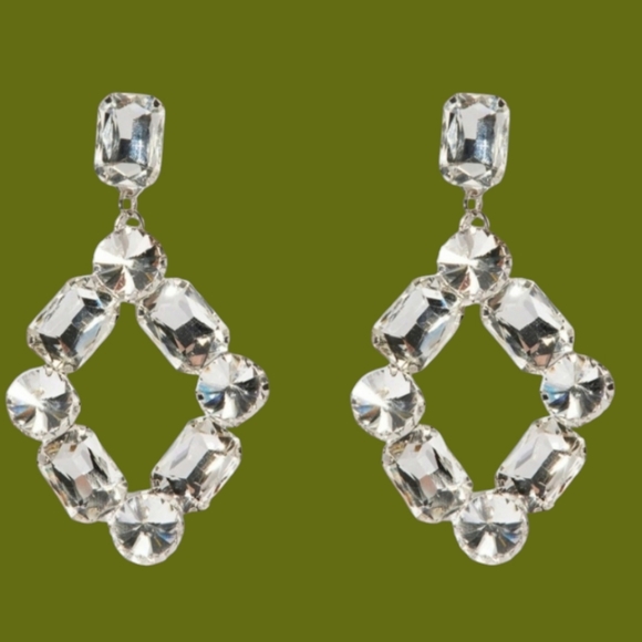 Sliver bedazzled earrings - Picture 3 of 3